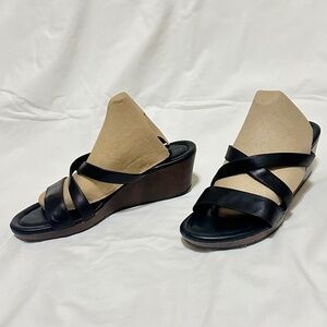 Cole Haan Thong Strap[y Wedge Sandal Black 8